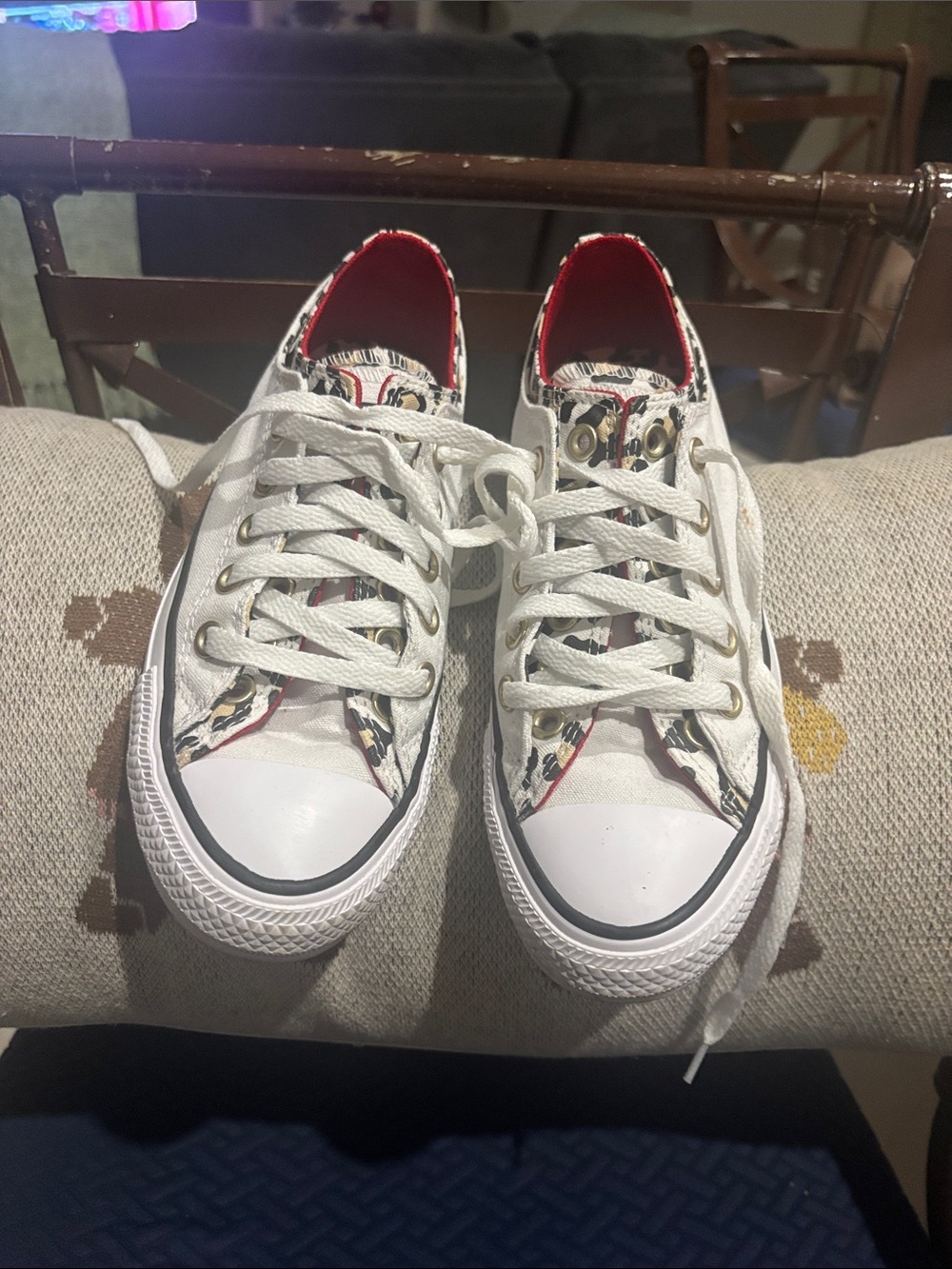 Converse White Canvas Low Top Sneakers with Red Lining and Patterned Tongue